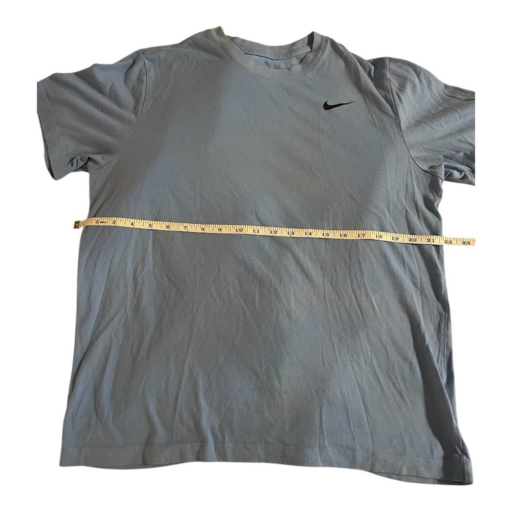 Nike Blue Short Sleeve Tee for Casual Comfort - Picture 6 of 6